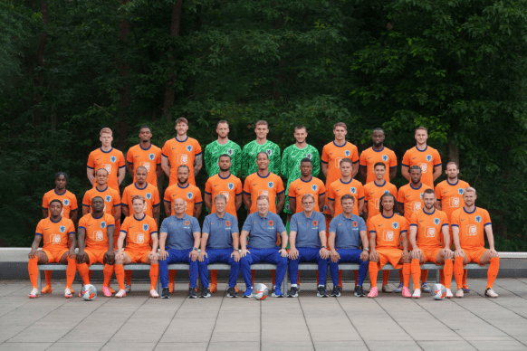 山东高速,深圳马可波,罗激情碰撞,香港赛马会,香港赛马,马会活动,赛马资讯